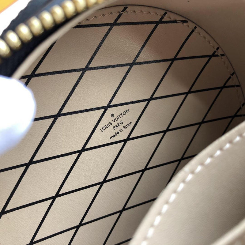 Fan Fashion Lu-Vi bags - 17832