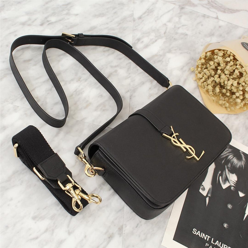 Amelia - YSL Bag - 2632