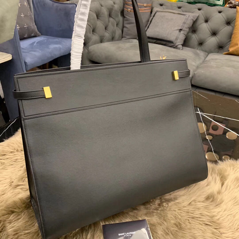 Amelia - YSL Bag - 3872