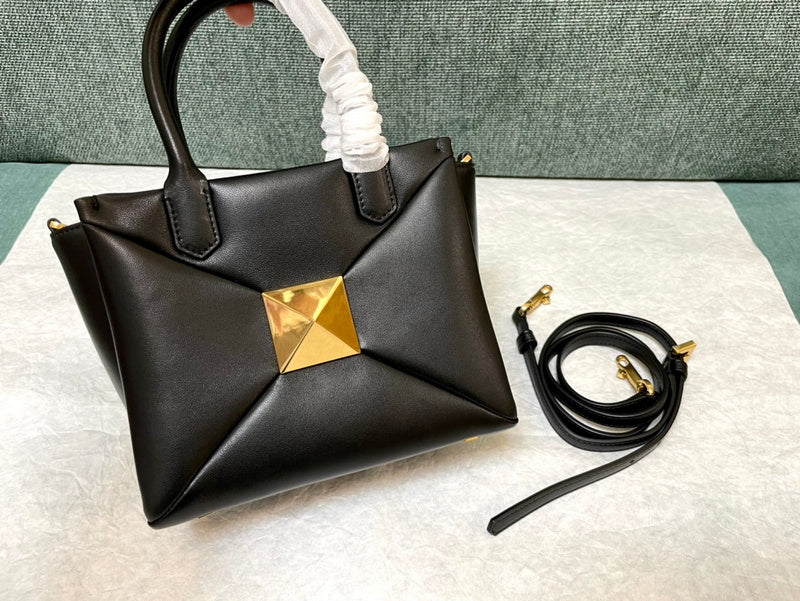 Amelia's Bag Gallery - VEL Bags - 672