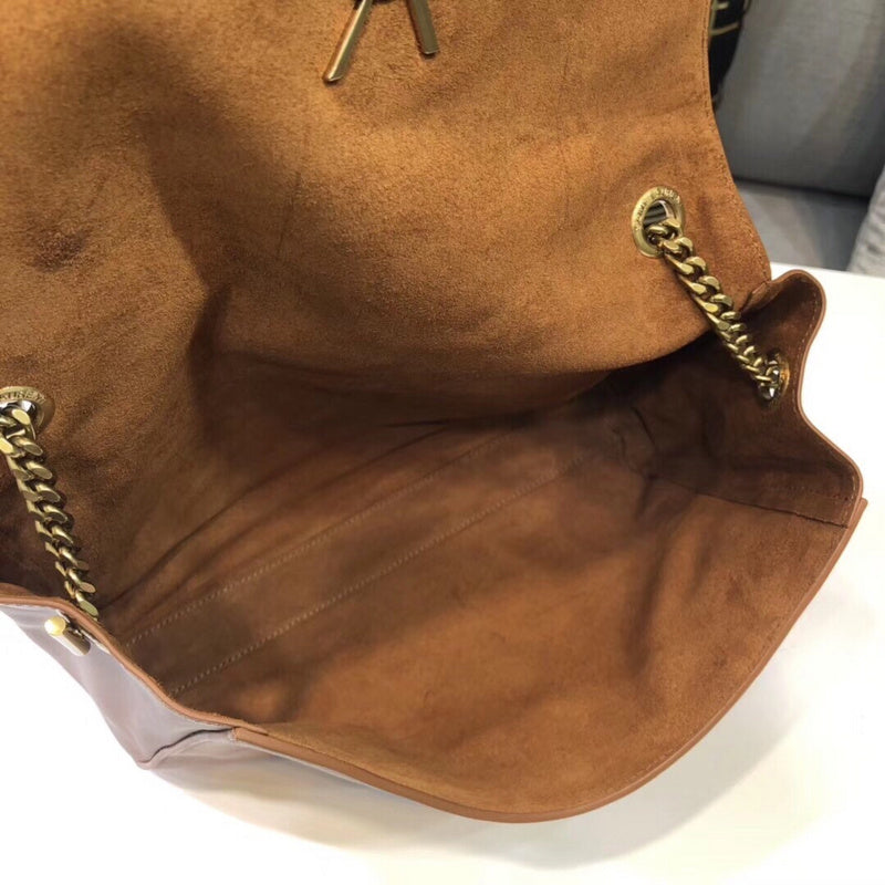 Amelia - YSL Bag - 2327