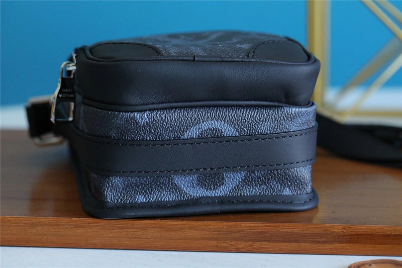 Fan Fashion Lu-Vi bags - 10304