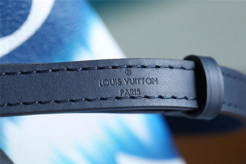 Fan Fashion Lu-Vi bags - 8556