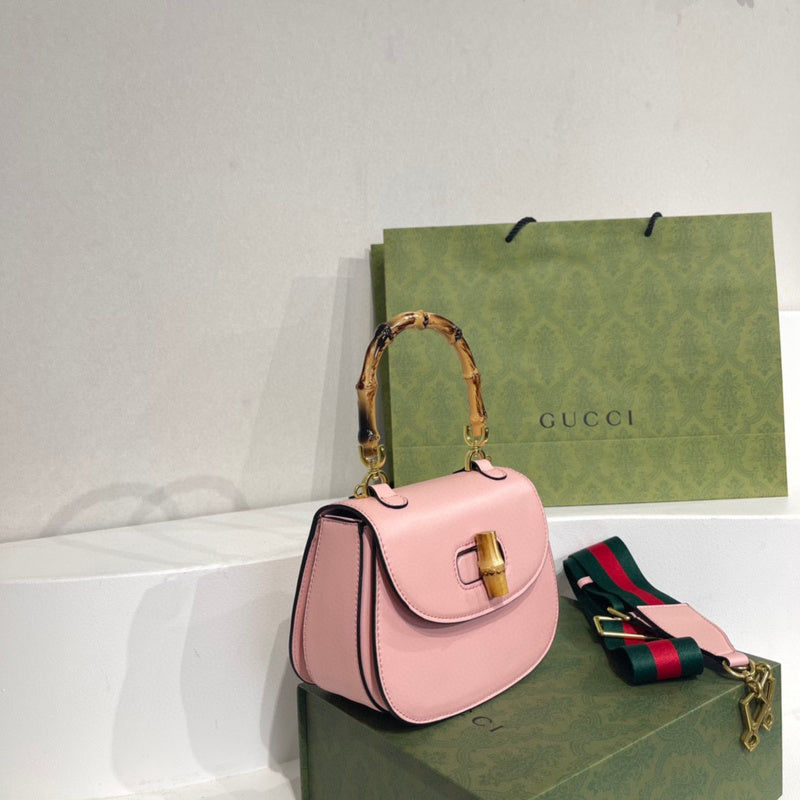 Amelia- GCI Bags - 2007