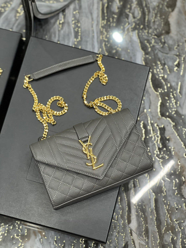 Amelia - YSL Bag - 1906