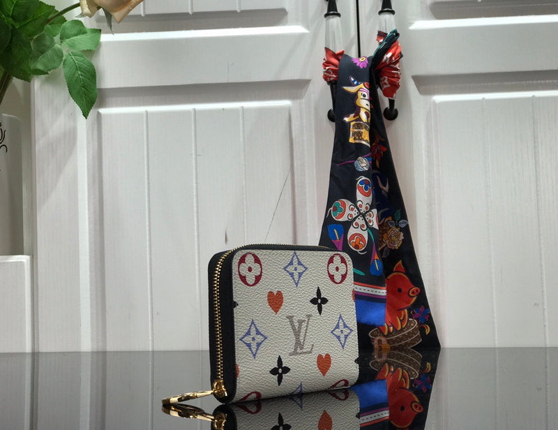Amelia-LAON - All Wallets - 030