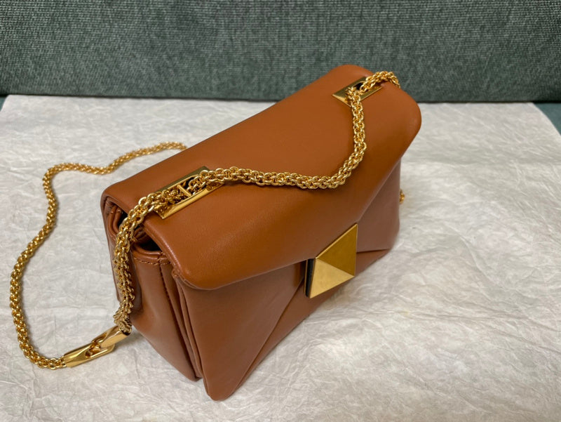 Amelia's Bag Gallery - VEL Bags - 737