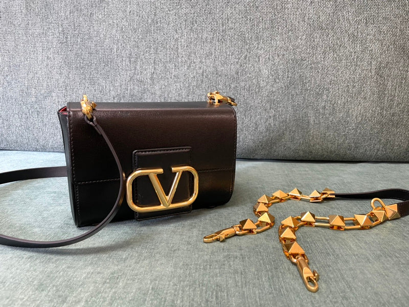 VAL LUXURY BAGS - FOR FASHION LOVERS  AFFORDABLE LUXURY BAGS- 557