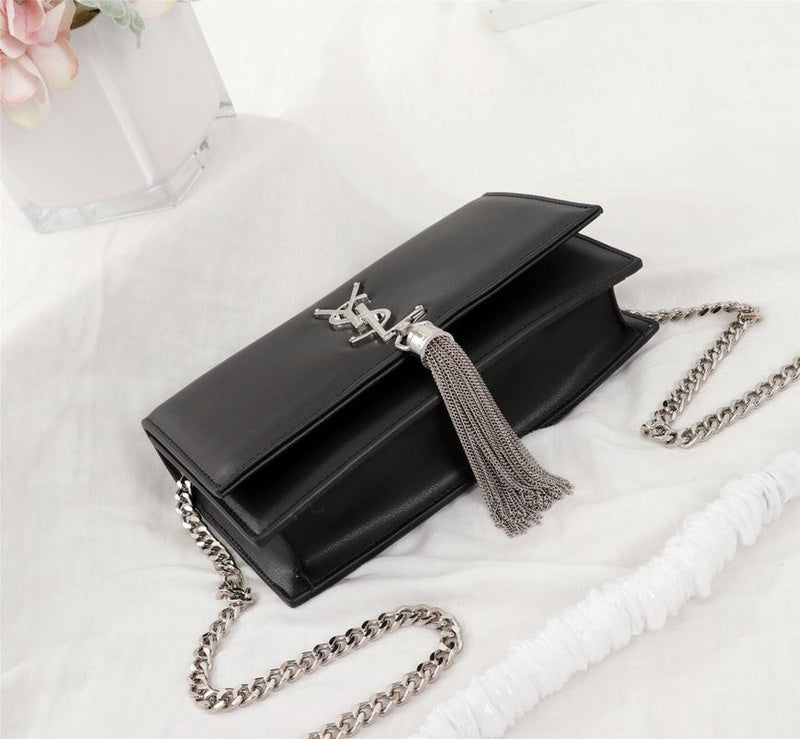 Amelia - YSL Bag - 2623