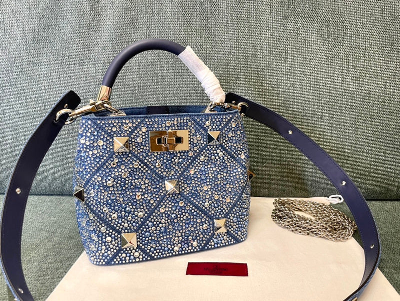 Amelia's Bag Gallery - VEL Bags - 003