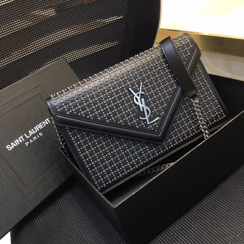 Amelia - YSL Bag - 2759