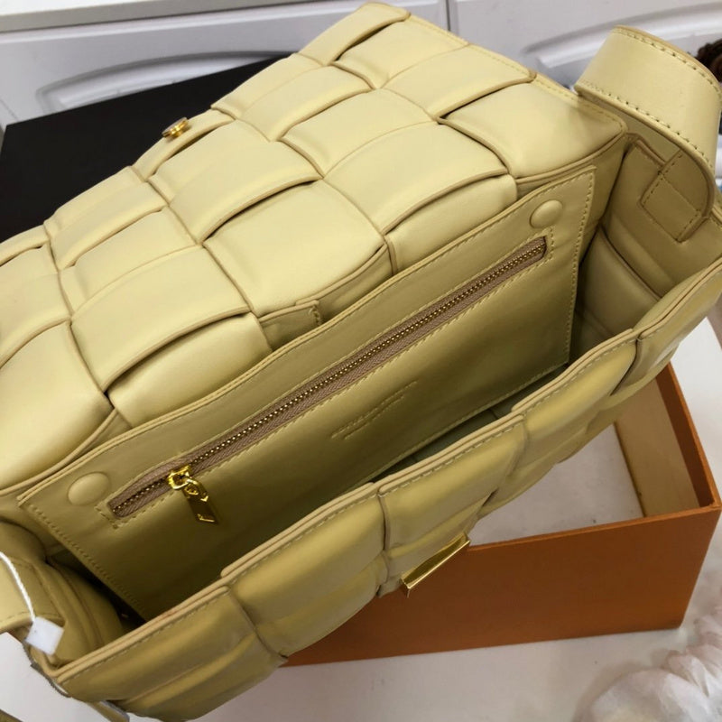 B-VENETA STYLISH HANBAGS FOR WOMEN - 359