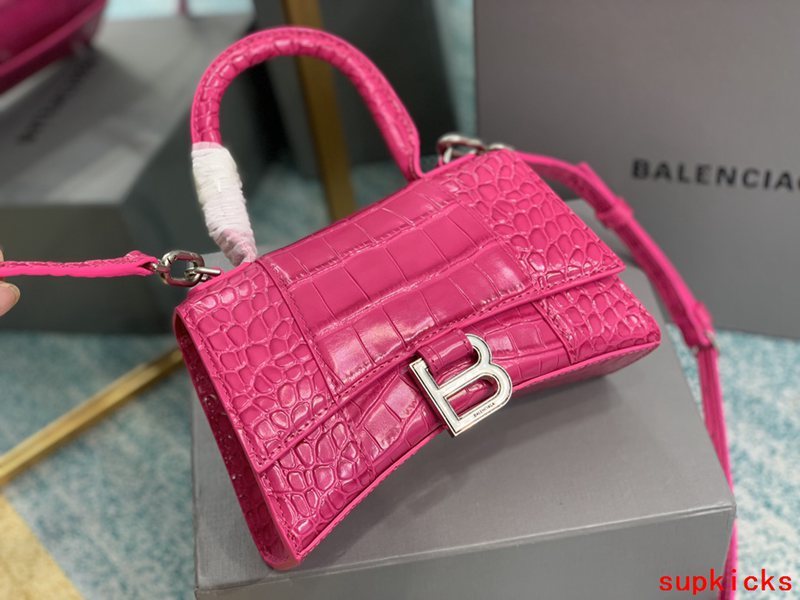 Amelia- BG Hourglass Bags - 144
