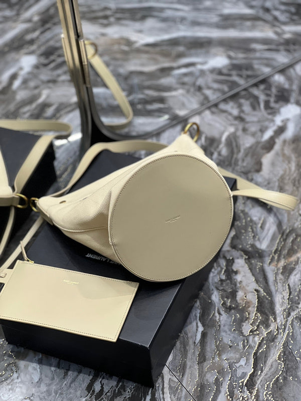 Amelia - YSL Bag - 4213