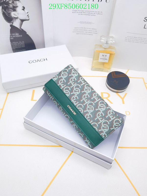 Amelia - CAH Wallet - 005