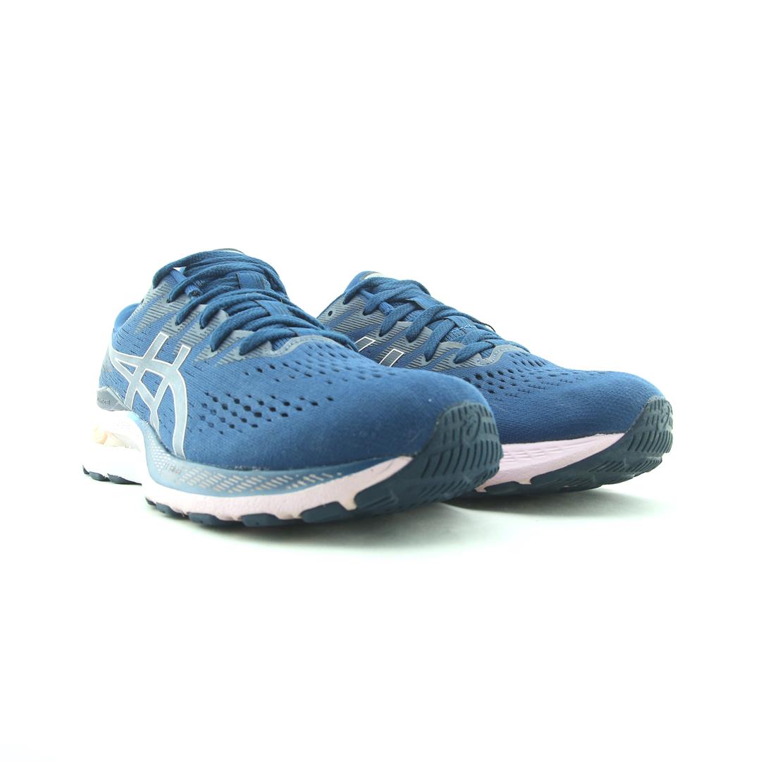 ASICS GEL-KAYANO 28