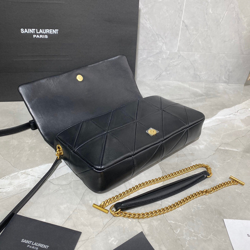 Amelia - YSL Bag - 4100