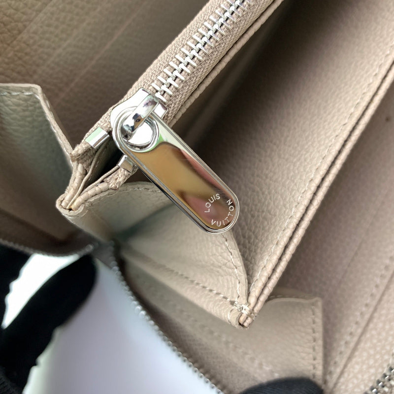 Amelia- LOV  Luxury  Wallets - 525