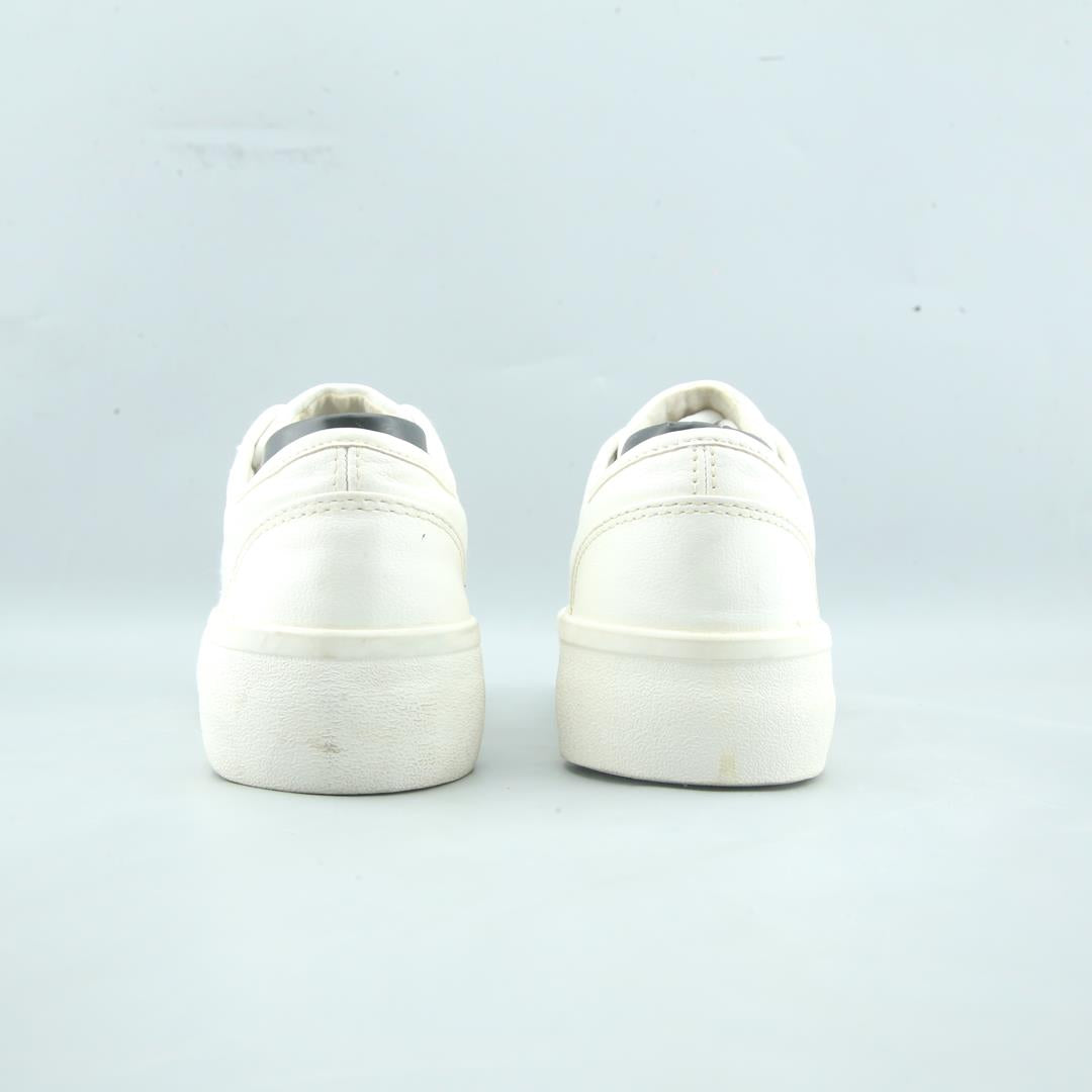 ZARA. .