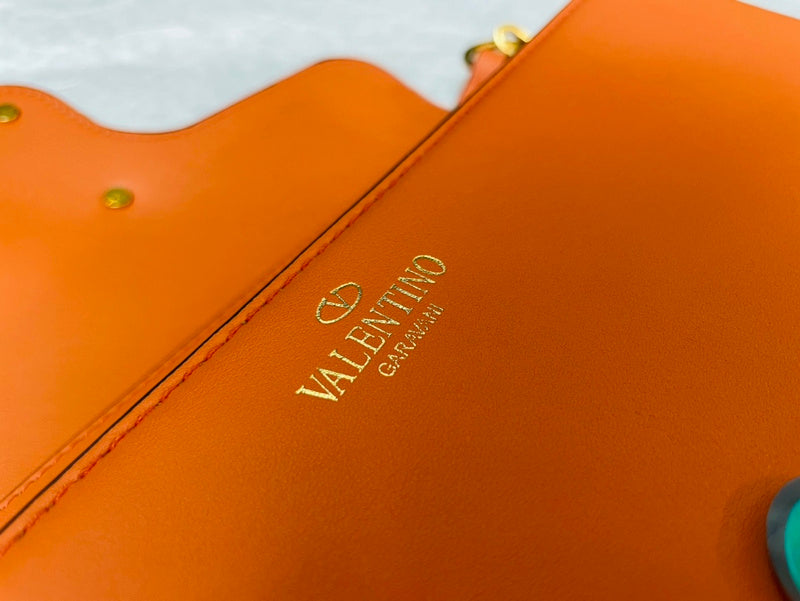 VAL LUXURY BAGS - FOR FASHION LOVERS  AFFORDABLE LUXURY BAGS- 840