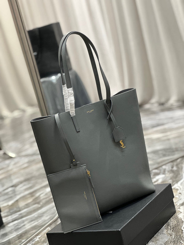 Amelia - YSL Bag - 3951