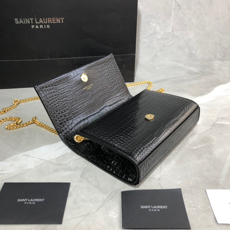 Amelia - YSL Bag - 4032