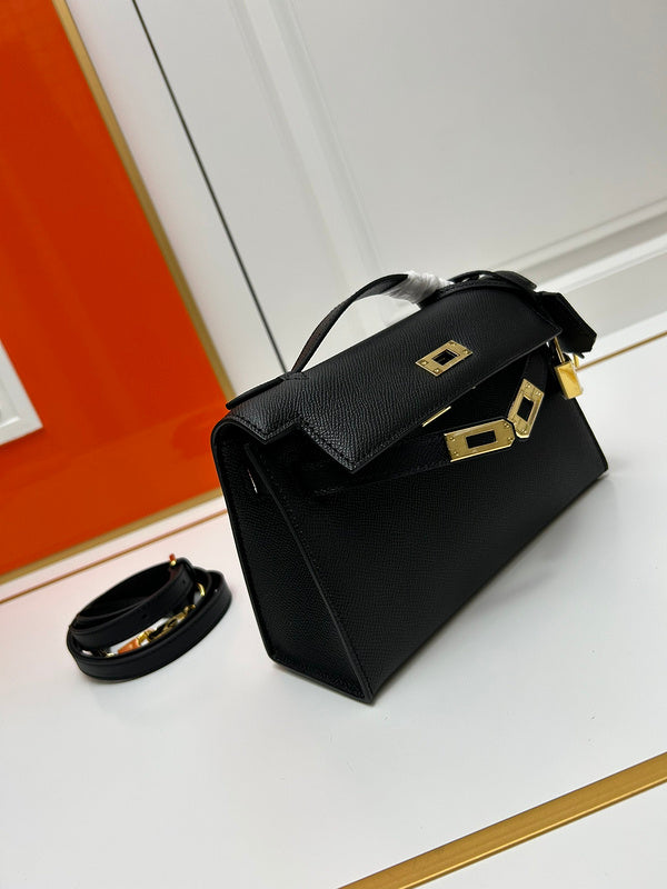 Amelia- HMS Bags - 057