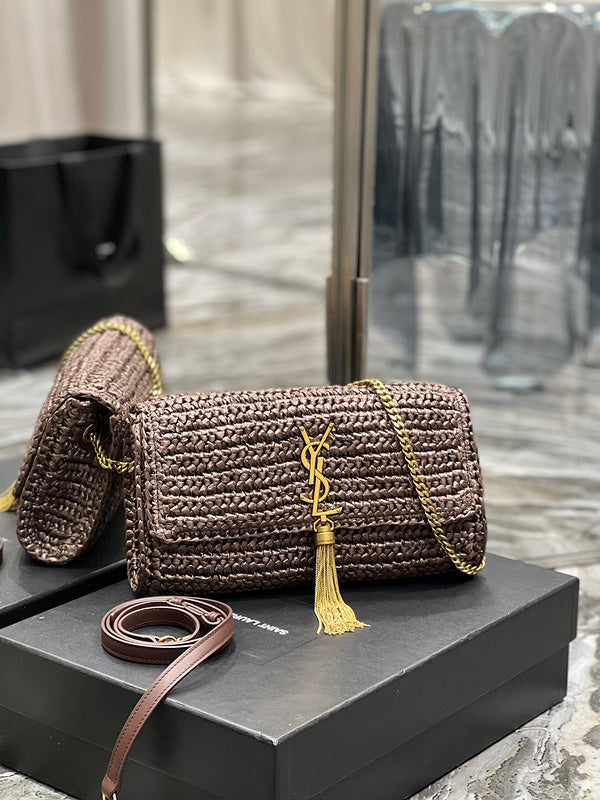 Amelia - YSL Bag - 1870