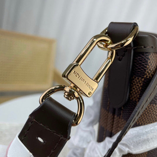 Amelia - LOV Lady Bags - 102