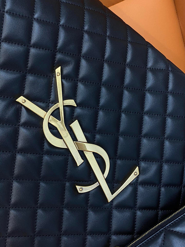 Amelia - YSL Bag - 2097