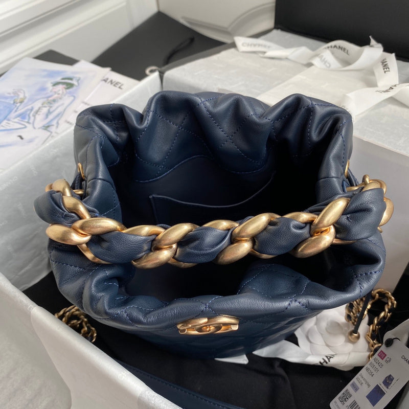 Wellow Bags - Chanel - Bags  - 750