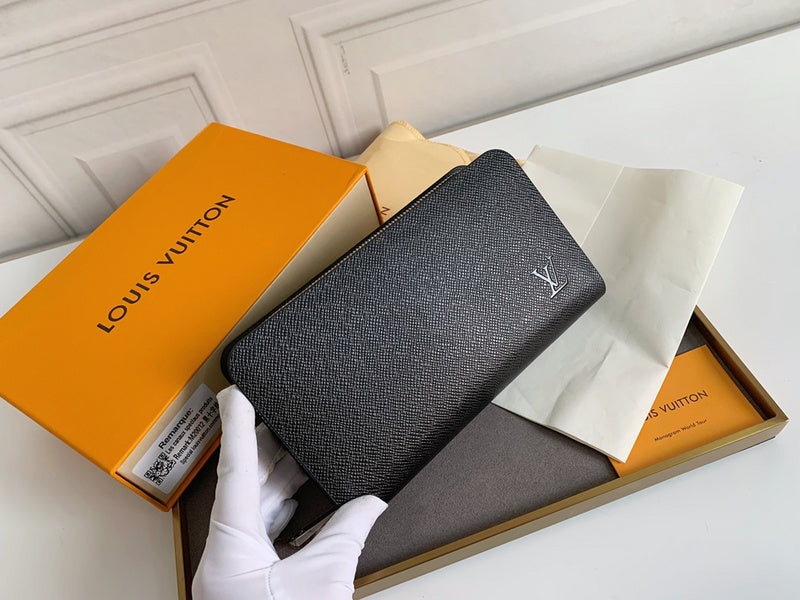Amelia- LOV  Luxury  Wallets - 685
