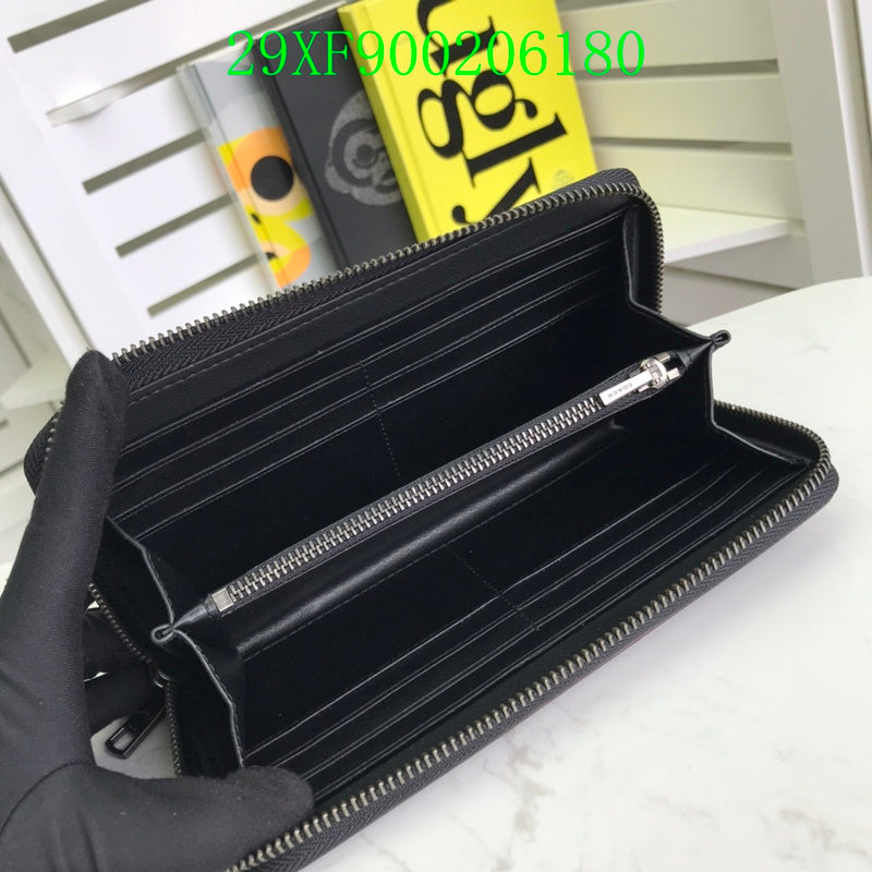 Amelia - CAH Wallet - 020