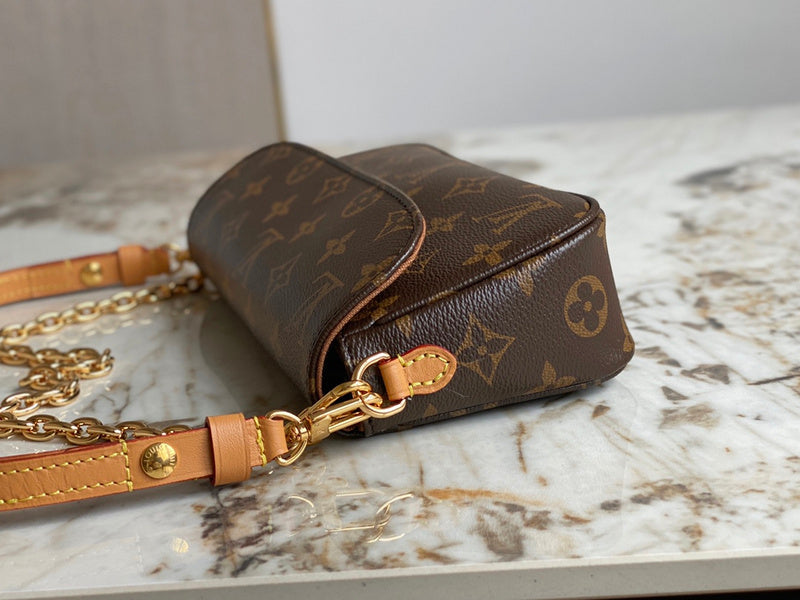 Amelia's Bag Gallery - LOV Bags - 704