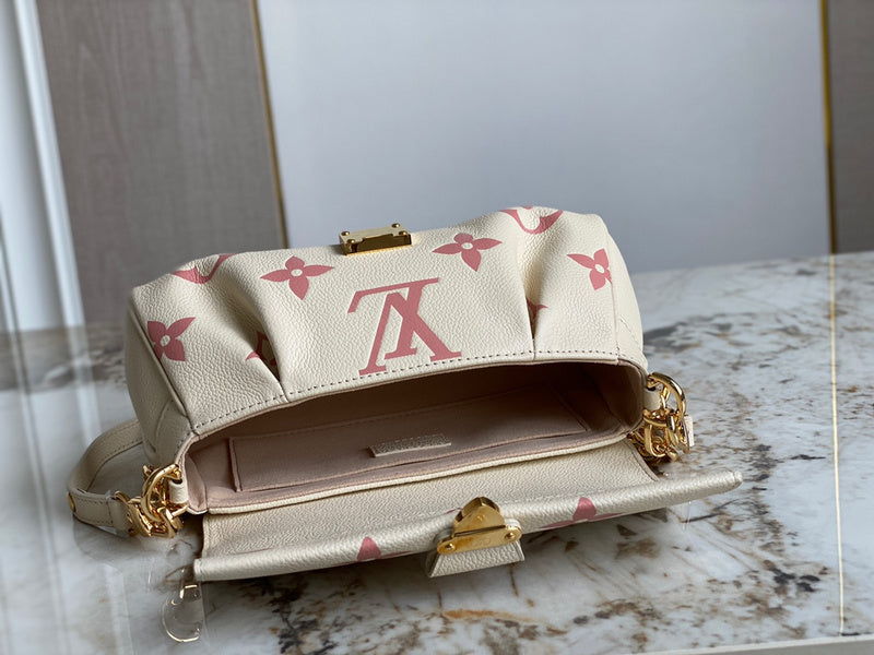 Amelia's Bag Gallery - LOV Bags - 695