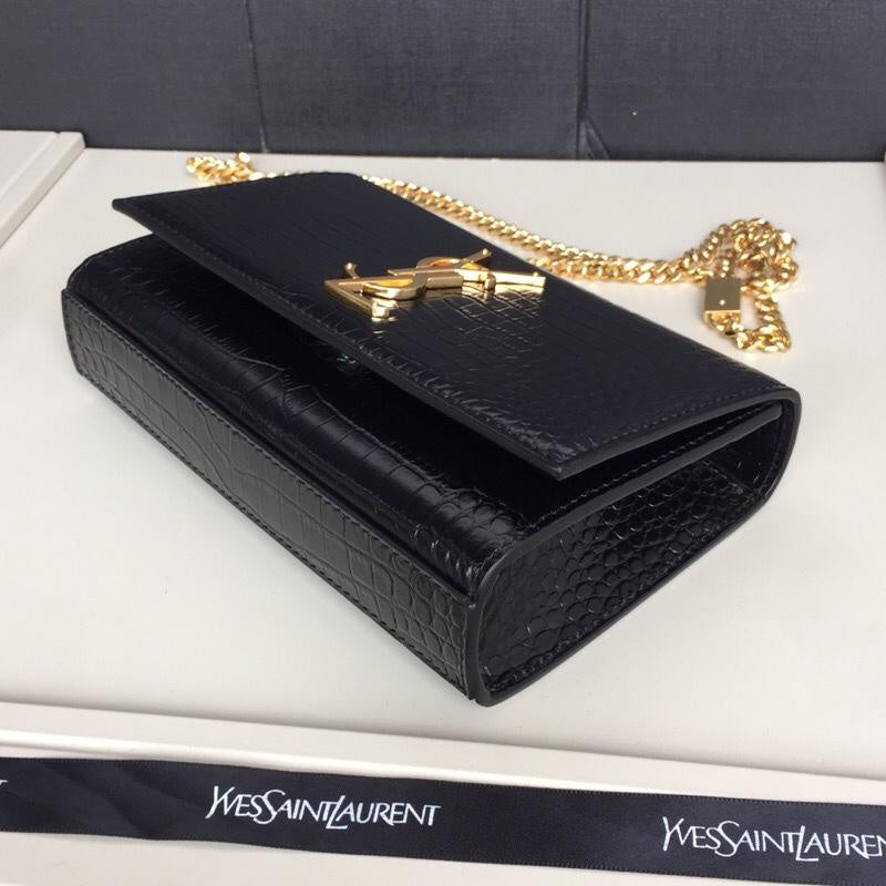 Amelia - YSL Bag - 2847