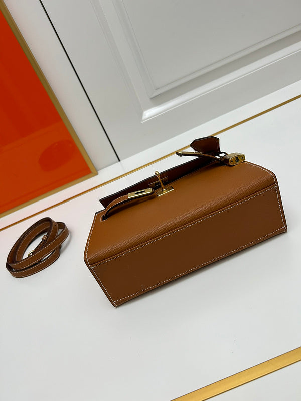 Amelia- HMS Bags - 053