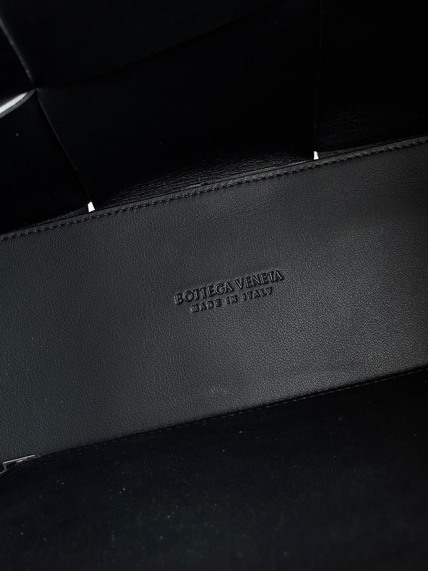 Amelia- BOV Bags - 292