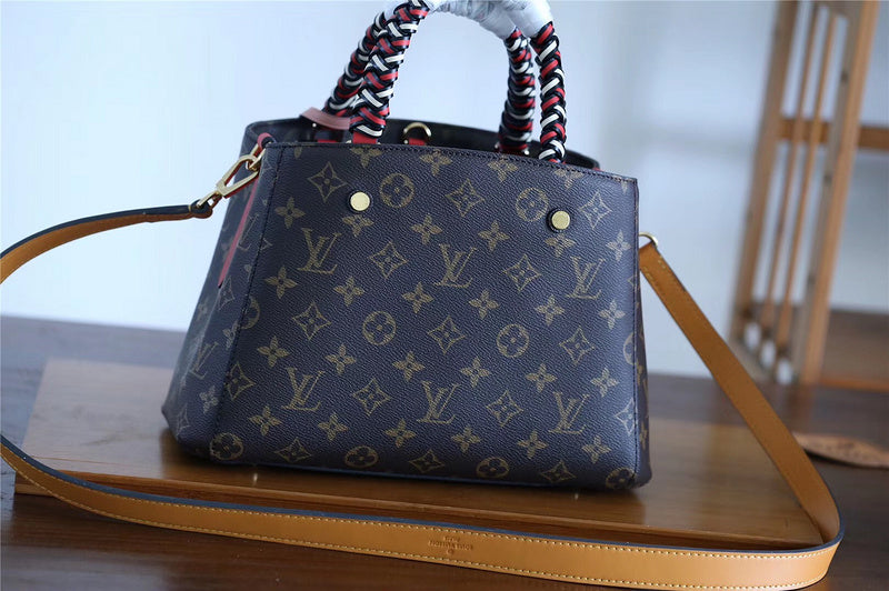Fan Fashion Lu-Vi bags - 8379
