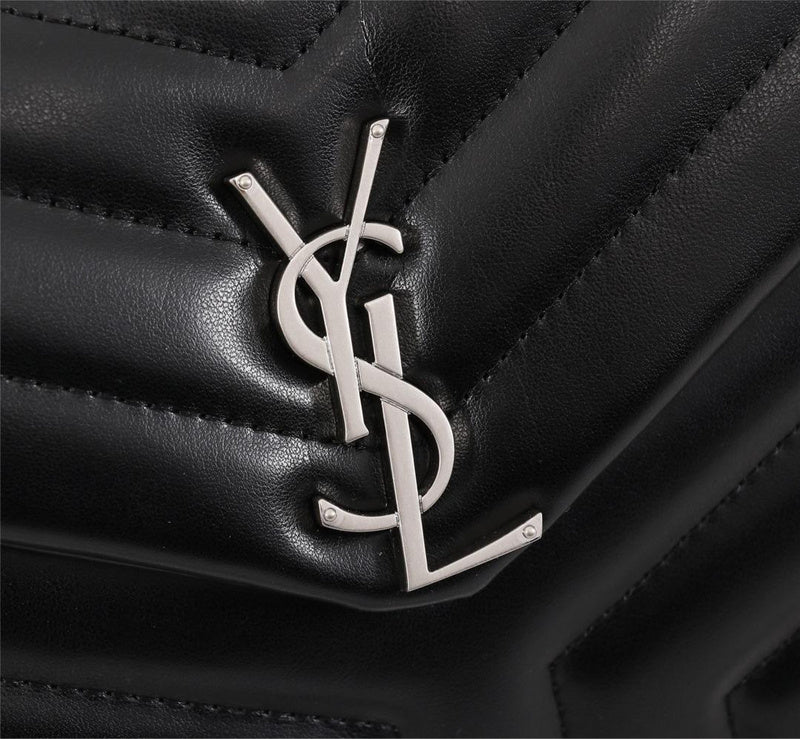Amelia - YSL Bag - 2867