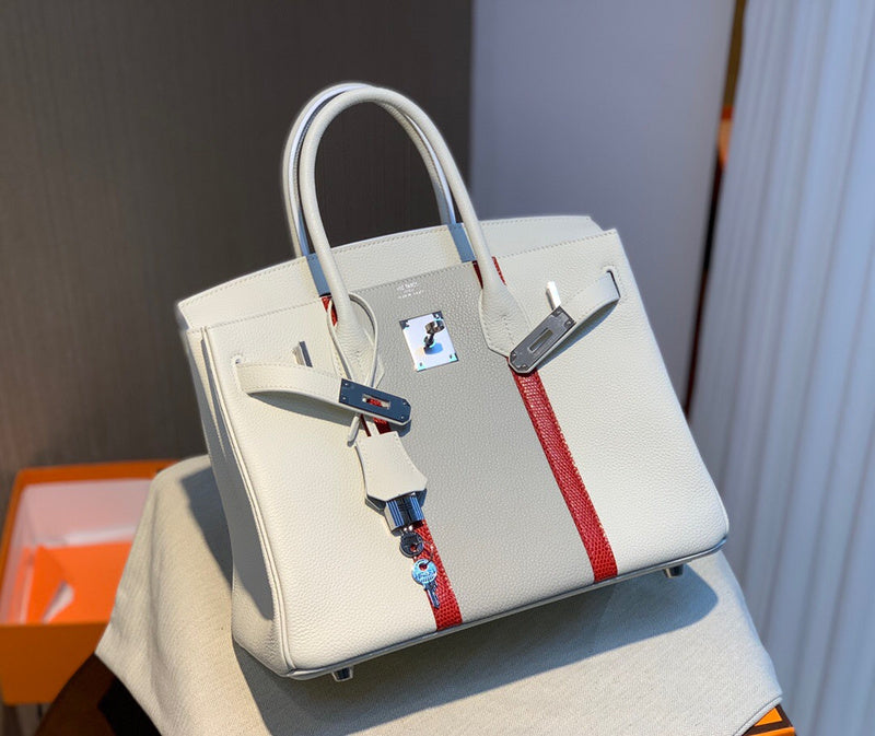 Amelia - HMS Bags - 1706