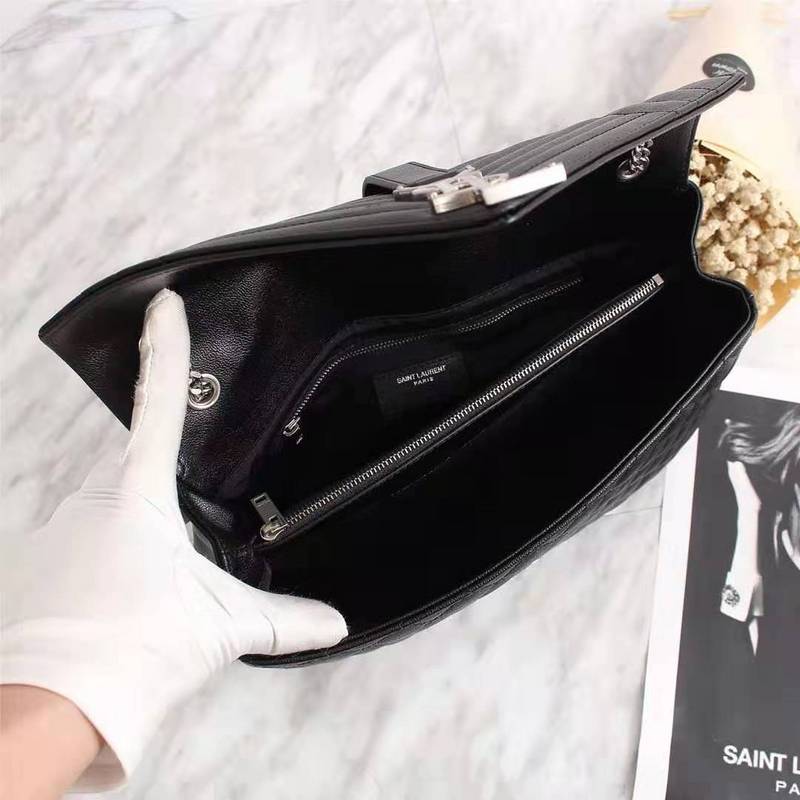 Amelia - YSL Bag - 2808