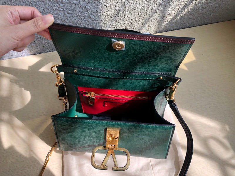 Amelia's Bag Gallery - VEL Bags - 625