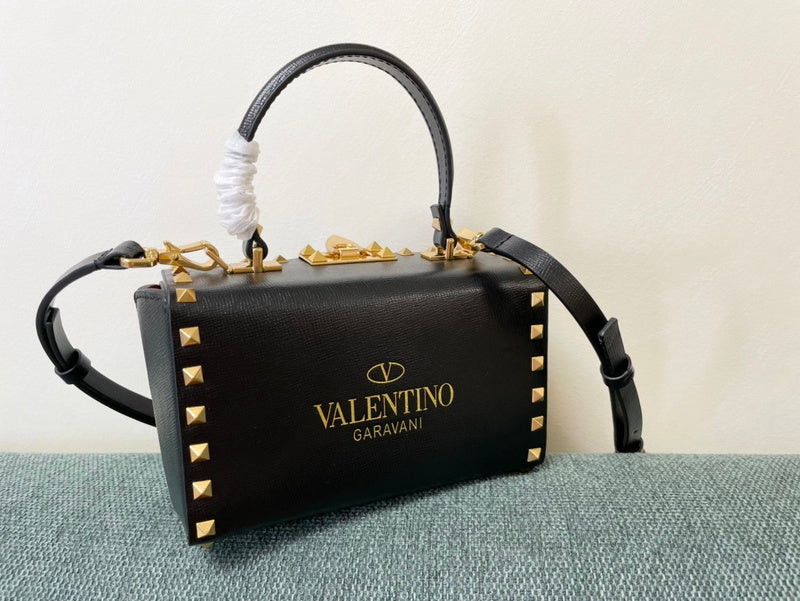 VAL LUXURY BAGS - FOR FASHION LOVERS  AFFORDABLE LUXURY BAGS- 1335
