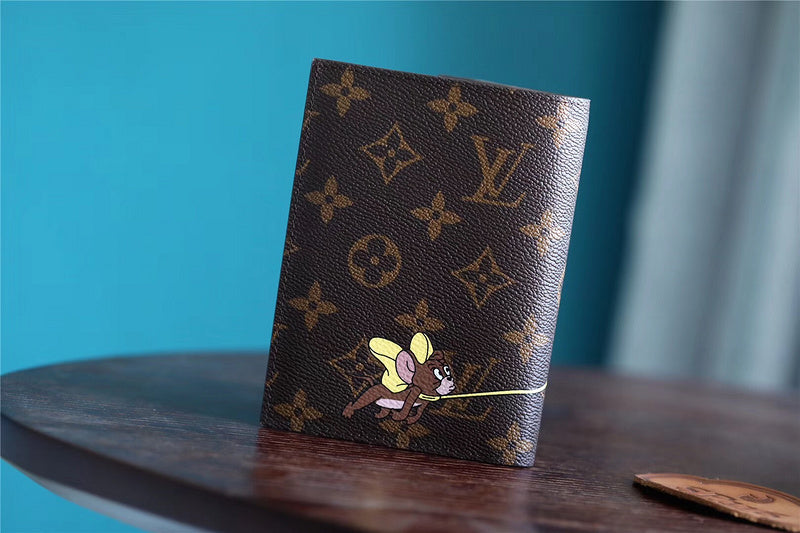Fan Fashion Lu-Vi bags - 9246