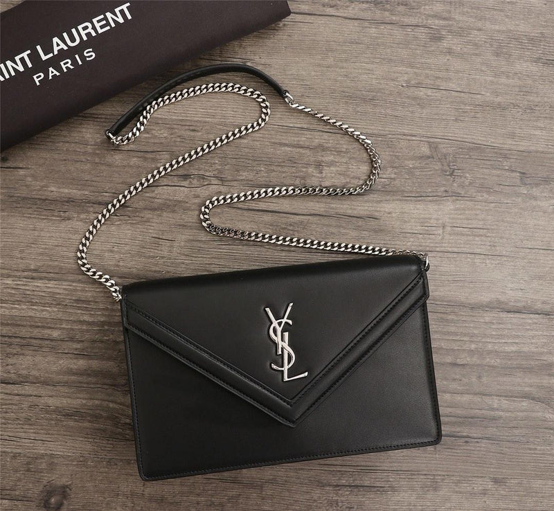 Amelia - YSL Bag - 2863