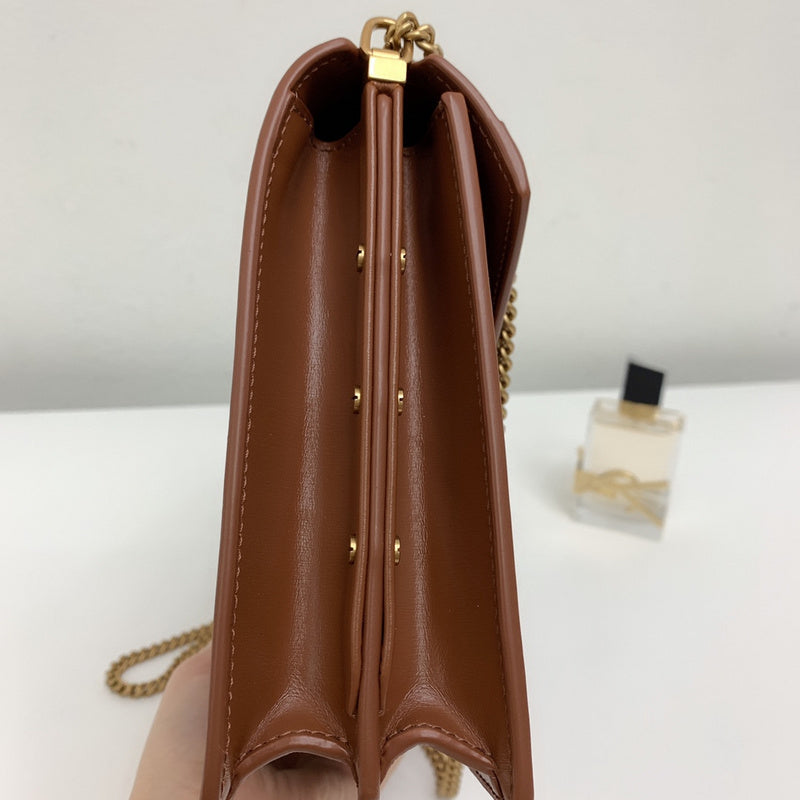 Amelia - YSL Bag - 3820