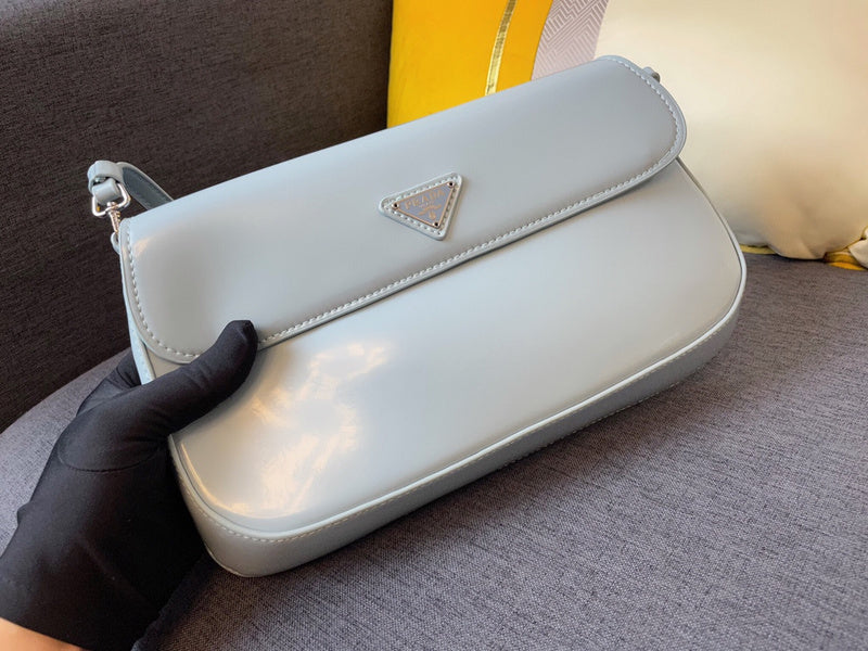 Barnes-Bags - Prada Bags - 932
