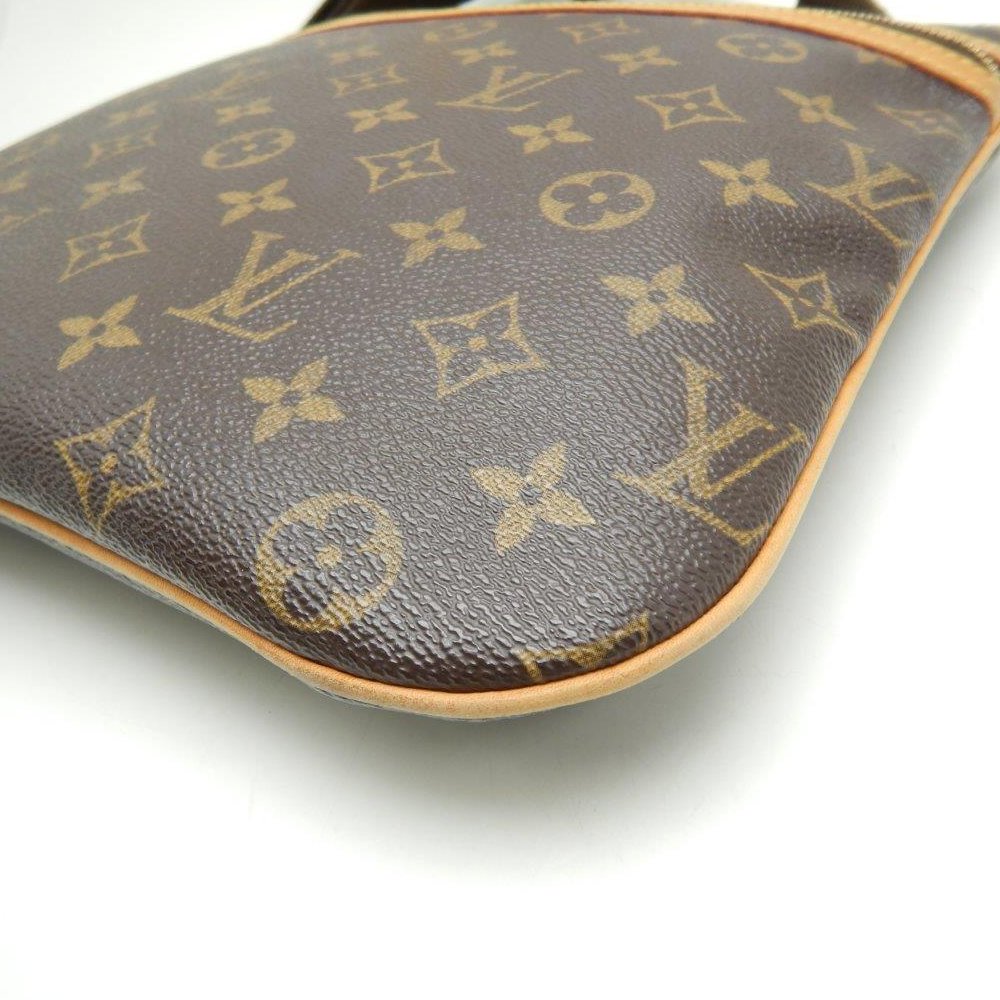 Louis Vuitton Monogram Pochette Bosphore Brown Shoulder Bag