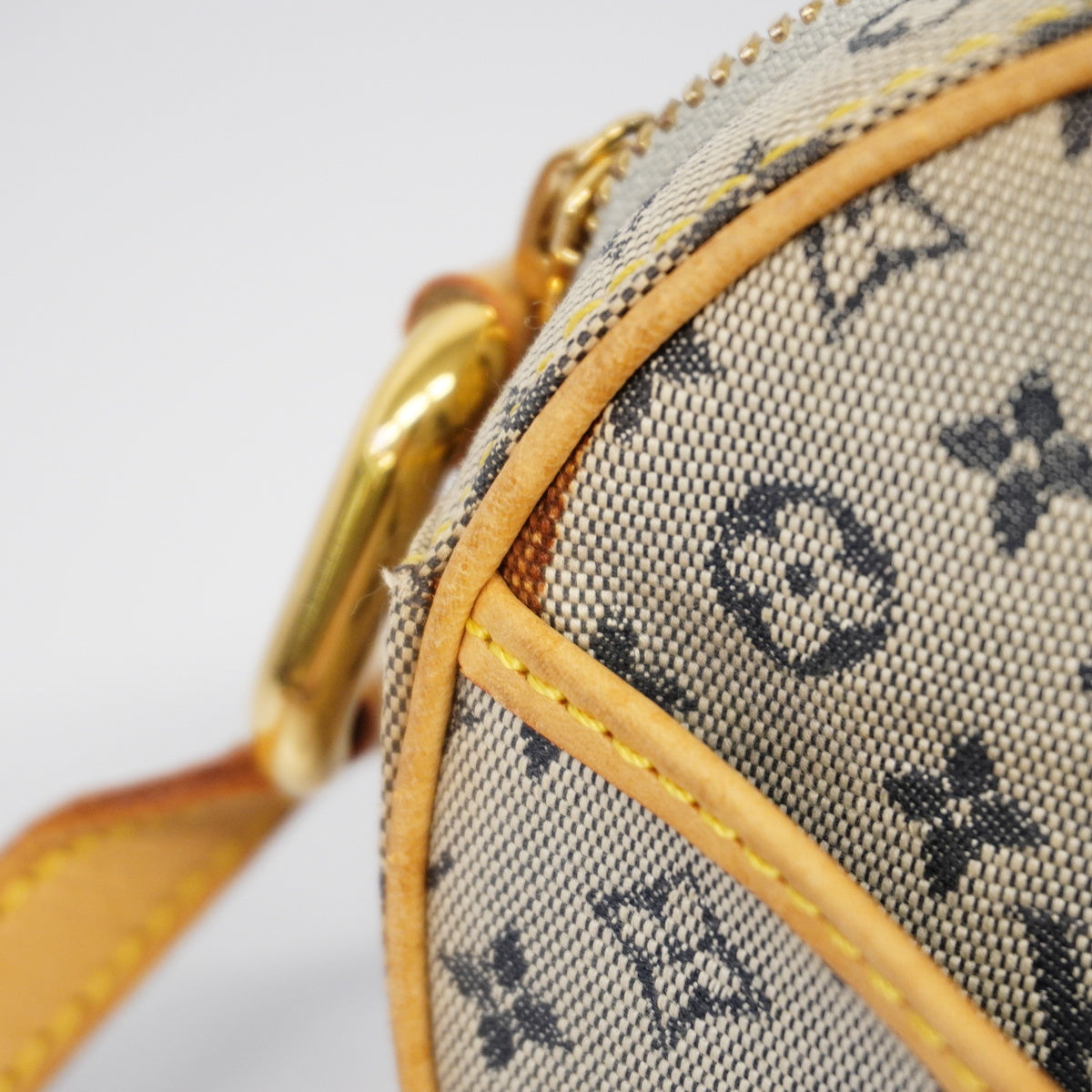 Louis Vuitton Shoulder Bag Monogram Jeanne PM